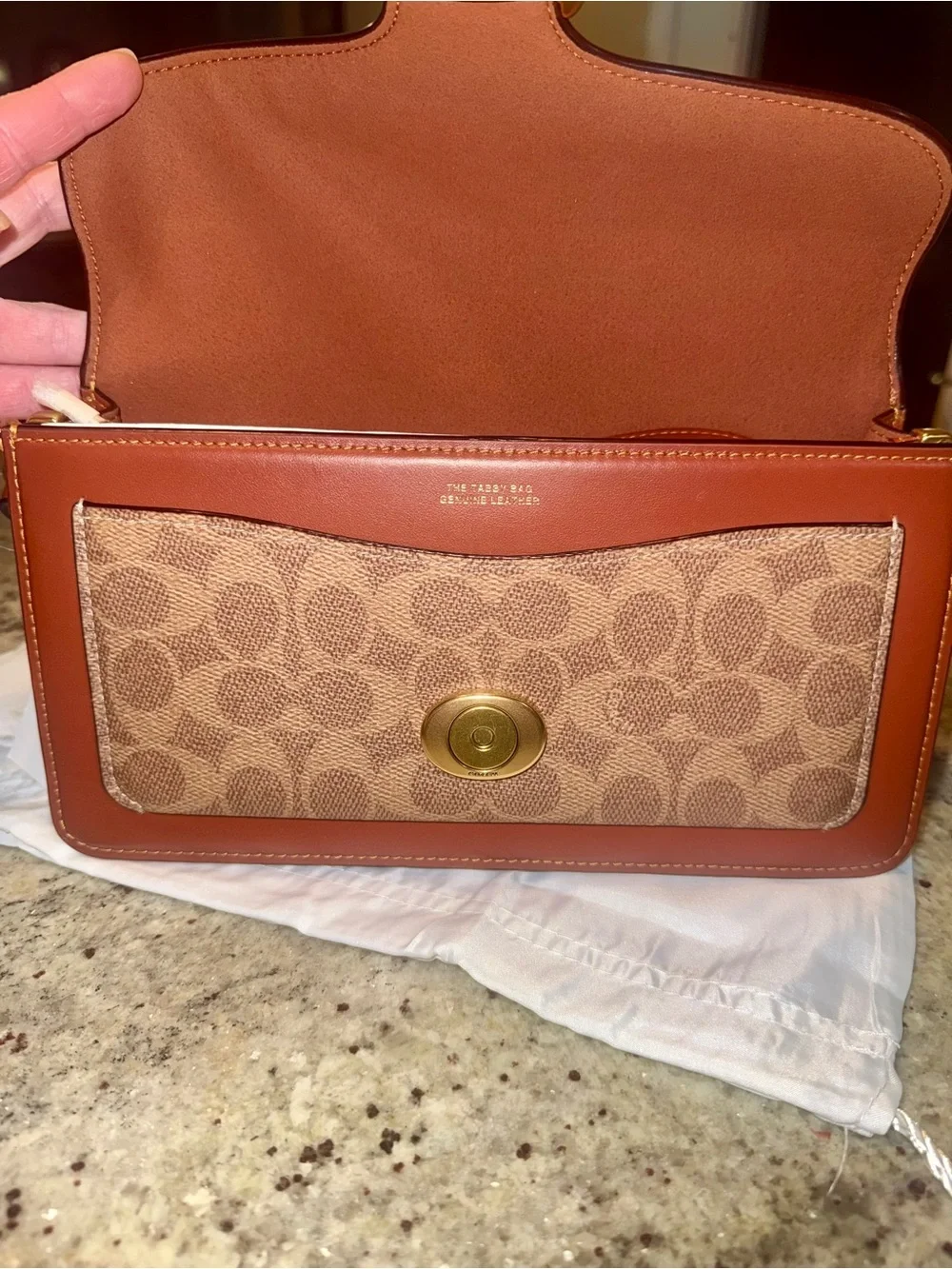 Coach Tabby 26 signature